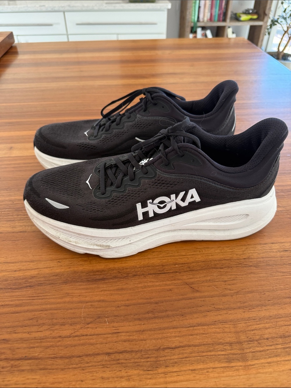HOKA Bondi 9 Running/Walking Shoes Sz 12.5 2E